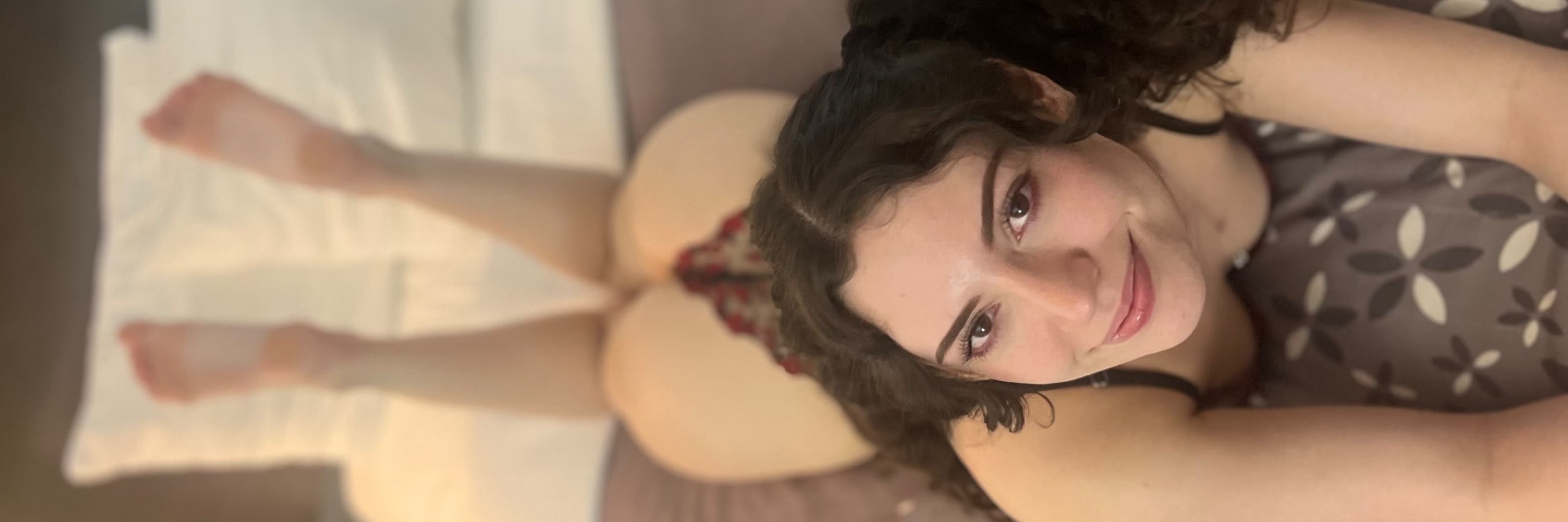 Stella Violet banner