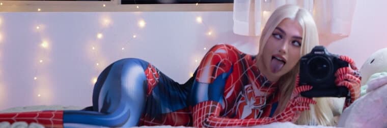 Alexandra Marianna banner